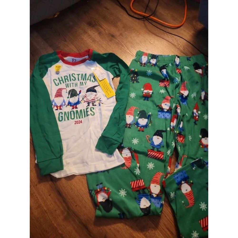 The Children's Place Christmas jammies size 10-12